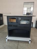 Poêle à bois autoportant de style design moderne 7KW pour hôtel, appartement, salon intérieur, foyer, chauffage 50-60 m²