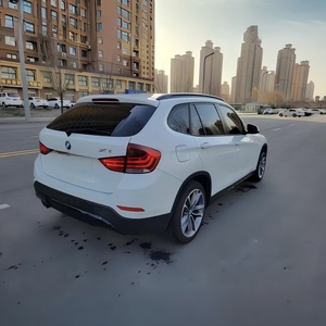 <span class=keywords><strong>BMW</strong></span> <span class=keywords><strong>X1</strong></span> SDrive20i Sport Line 2013 |   Venta al por Mayor de Vehículos con Bajo Kilometraje, Techo Panorámico Turbo, Asientos de Cuero, Neumáticos R18, Cámara de 360°, Automático - Product Image 2