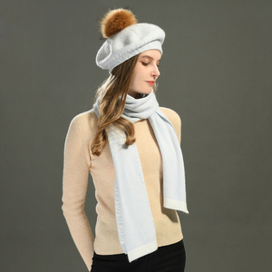 Jxwatcher En gros <span class=keywords><strong>Ensemble</strong></span> de luxe personnalisé pour <span class=keywords><strong>femme</strong></span> : <span class=keywords><strong>Béret</strong></span> tricoté en laine douce et cachemire, <span class=keywords><strong>écharpe</strong></span> longue chaude d'hiver et bonnets-<span class=keywords><strong>écharpe</strong></span>s d'hiver - Product Image 6
