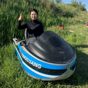 Vente <span class=keywords><strong>en</strong></span> gros usine : Bateau kart aquatique électrique 18KW haute performance pour drift aquatique, karting nautique et jet <span class=keywords><strong>ski</strong></span> de loisirs <span class=keywords><strong>en</strong></span> extérieur - Product Image 1