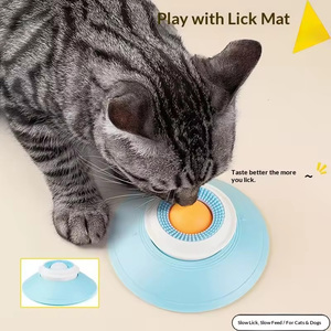 Giocattoli Interattivi per Cani e Gatti, Vassoio Leccabile con Palla Rotante Musicale, Prodotto per Animali Domestici Molto Richiesto - Product Image 1