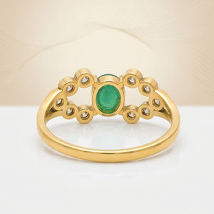 Anillo de Lujo con Esmeralda de Corte Ovalado y Detalles de Diamantes Redondos para Mujer, Oro de 10K, 14K, 18K, Plata 925, 935 - Product Image 4