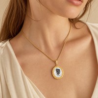 Collier minimaliste en acier inoxydable plaqué or 18 carats PVD, étanche, avec fleur de naissance, bijoux tendance, 12 fleurs de naissance par mois, pour femmes