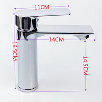 Robinet de lavabo de salle de bain moderne à poignée unique en alliage de zinc chromé brossé, à montage sur comptoir, avec capteur tactile, cartouche céramique, mitigeur chaud/froid