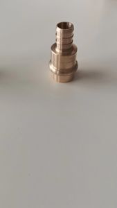 Conector en X de Latón PEX-B de 1/2 Pulgada Adaptador de Presión - Product Image 5