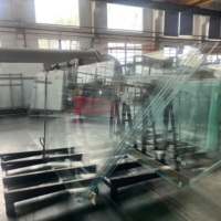 Verre de sécurité laminé de forme spéciale ultra-clair, prix et qualité excellents, panneau de verre sur mesure pour bâtiments
