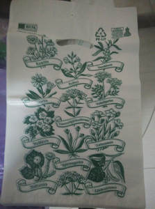 Sac en plastique avec logo personnalisé Logo de marchandise avec poignées découpées Sac de t-shirt pour petites entreprises Sac à provisions - Product Image 3