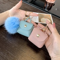 Mini porte-monnaie pompon, porte-clés, breloque de sac, pendentif de sac à dos, cadeau pour filles, pochette en cuir PU, porte-monnaie porte-clés