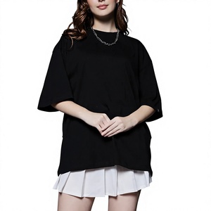T-shirt pour femme fabriqué sur mesure (OEM), 240 GSM, très haute qualité, 100% coton, logo personnalisé, épaules tombantes, style décontracté, vêtement d'été - Product Image 1