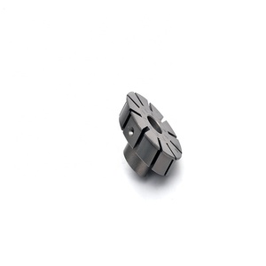 OEM מותאם אישית דיוק CNC חרטת כרסום עיבוד שבבי שירות אלומיניום פליז נירוסטה חלקי מתכת מעובדים ייצור