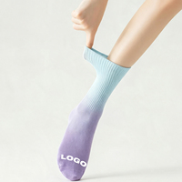 Chaussettes de sport personnalisées en gros pour femmes, pour Pilates et Yoga, douces, taille unique, tricotées, légères, usage quotidien, sur mesure selon photos