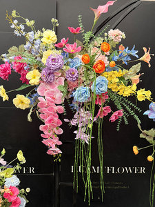 Sfera di Fiori Artificiali in Seta Arancione e Rossa, Ghirlanda Floreale Sospesa per Matrimoni ed Eventi, Composizioni Floreali, Centrotavola - Product Image 2