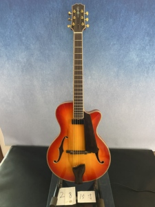 Guitarra Eléctrica Jazz Archtop de 15 Pulgadas Hecha a Mano por Yunzhi Luthier, Color Atardecer, Arce Flameado, Cuerpo Hueco, Ébano, Caoba Sólida - Product Image 2