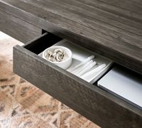 Bureau console en chêne durable et facile d'entretien Mobilier d'intérieur de haute qualité pour l'étude et le travail Design antique pour le salon