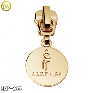Tirazip in Metallo a Forma di Foglia Personalizzato, Cursore per <span class=keywords><strong>Cerniera</strong></span> con Logo per Valigie/Zaini Scolastici - Product Image 4