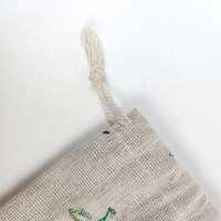 Sac anti-poussière à cordon Sac brodé personnalisé en jute et chanvre Petit sac à cordon avec logo