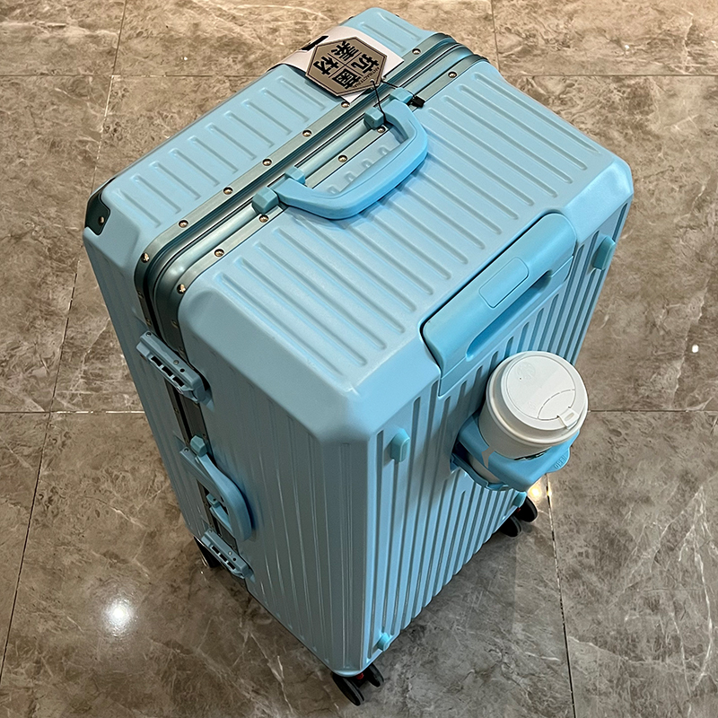 Azul