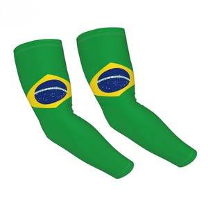 Kit de Aficionados Personalizado con la Bandera Nacional de Brasil para el Evento de Fútbol 2026, Directo de Fábrica, Incluye Gorro, Capa y Bandera de Mano - Product Image 2