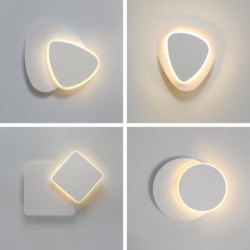 Lámpara de pared LED cuadrada para dormitorio, sala de estar, candelabro blanco y negro, luces de pared giratorias de 360 ​​grados, accesorios de Metal de 18 W/24 W