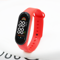 Montre numérique ovale créative 2026 en gros, vente chaude, montre LED étudiante sportive, étanche, à écran tactile