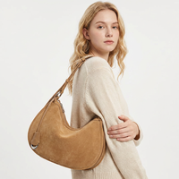 Maßgefertigte Wildleder-Optik Echtleder-Handtasche Großhandel Damen Geldbörsen und Handtaschen für Frauen Halbmond-Umhängetasche