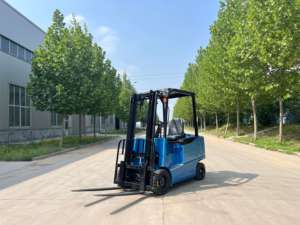 Chariot élévateur à contrepoids électrique compact et agile de 2 tonnes, offrant une grande flexibilité pour la manutention des matériaux, chariot élévateur électrique - Product Image 2