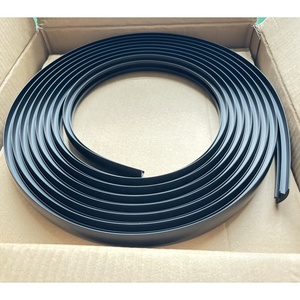 Tùy chỉnh màu đen PVC Đen Phụ Dải bìa cho l-track 25 'cuộn linh hoạt fe200751 nhựa Gasket seal mềm PP TPE TPU - Product Image 5
