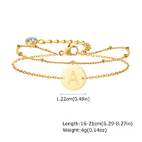 Edelstahl 2-Lagiges Kettenarmband 26 Buchstaben Charm Perlenarmband Korrosionsbeständiger Initialen-Charm Schmuck