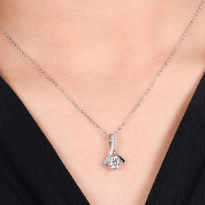 Collier pendentif éventail pour femme, breloque en forme de V, bijoux tendance - Product Image 4