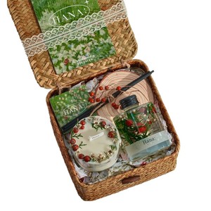 Diffuseur d'arômes sans flamme aux fruits sauvages pour voiture, coffret cadeau, durée de combustion de 7 à 15 jours, pour le Nouvel An, le jour du Nouvel An, les anniversaires - Product Image 5