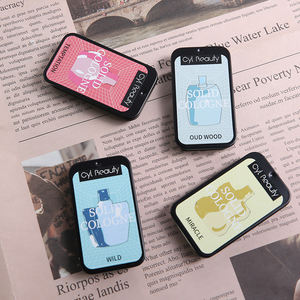 <span class=keywords><strong>Parfum</strong></span> solide portable naturel personnalisé 100% pour femmes baume <span class=keywords><strong>parfum</strong></span>é de longue durée boîte en métal de marque privée pour hommes Cologne solide - Product Image 6