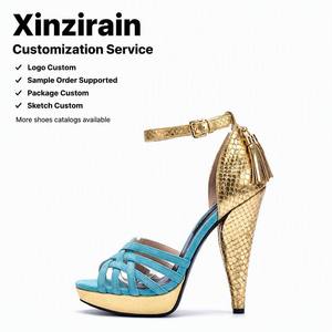 シンジレイン カスタムブルースエード ゴールドスネークプリント クリスクロスストラップ アンクルストラップ ユニークヒール レディースパーティーシューズ ハイヒールサンダル - Product Image 1