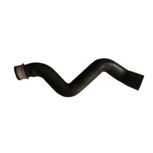 Manguera de radiador Mercedes-Benz, tubo de refrigerante de goma de 420mm para reemplazo y reparación - Product Image 1