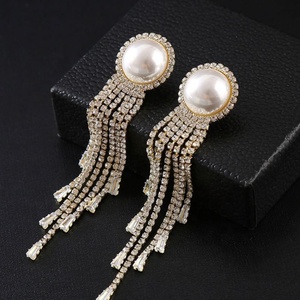 ต่างหูระย้าไข่มุกแบบยาว ดีไซน์โดดเด่น แฟชั่นเก๋ไก๋ สำหรับสาวๆ งานแต่งงาน สไตล์วินเทจ หรูหรา - Product Image 5