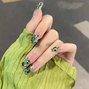 Faux ongles à la mode française à vendre, avec dégradé caramel, strass scintillants pour femmes, amovibles et réutilisables - Product Image 3