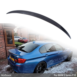 สปอยเลอร์หลังคาร์บอนไฟเบอร์ทรง P สำหรับรถยนต์ BMW ซีรีส์ 5 รุ่น F18/F10 M5 Sedan ปี 2009-2016 - Product Image 1