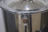 Distillateur d'eau en acier inoxydable anti-corrosion, équipement de production d'eau distillée pour laboratoire médical
