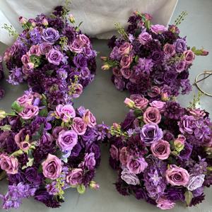 Centro de Mesa de Flores Artificiales Verde y Morado de 60 cm, Personalizable, para Decoración de Mesa de Boda o Banquete, GreenLife - Product Image 2