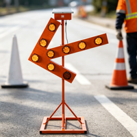360 °   Flèche directionnelle rotative et réglable, lumière de guidage solaire à LED, clignotante par induction pour travaux routiers