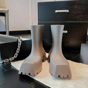 Chaussures pour femmes de style parisien, chaussures décontractées à bout carré, semelle épaisse, bottes en caoutchouc pour la pluie - Product Image 3