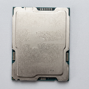 Procesador Platinum 8568Y Qs 48 núcleos 96 hilos 2,30 GHz LGA4677 CPU para servidores y computación en la nube Nuevo producto - Product Image 1