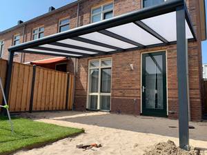 Toit <span class=keywords><strong>de</strong></span> véranda en aluminium sur mesure, couverture <span class=keywords><strong>de</strong></span> terrasse au design moderne, structure thermolaquée, <span class=keywords><strong>abri</strong></span> extérieur imperméable - Product Image 1