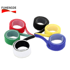 Tel yönetimi için fabrika yeniden kullanılabilir yüksek kaliteli kanca ve döngü kablo bağı bant - Product Image 3