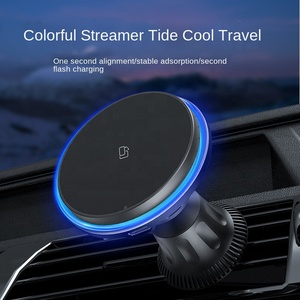 Support de téléphone portable sans fil à charge rapide Portable 15W pour voiture <span class=keywords><strong>Magsafe</strong></span> Support d'aspiration magnétique à charge rapide 15W pour <span class=keywords><strong>Apple</strong></span> - Product Image 2