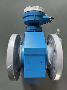 Débitmètre E+H : Précision de mesure : 0,5 % du débit mesuré ; Spécialisé dans les secteurs de l'eau et des eaux usées - Product Image 1