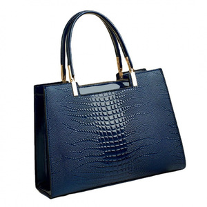 Sac An Ru Shi Cloud, bordeaux, grande capacité, sac à main en cuir brillant, usage quotidien, été 2025 - Product Image 5