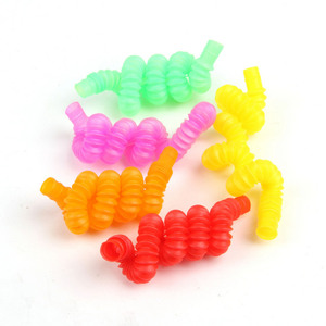 Jouet anti-stress super cool en PVC/plastique, tubes lumineux pliables de petite taille L12CM, tubes pop en silicone mignons, jouet éducatif à presser pour la décompression - Product Image 4