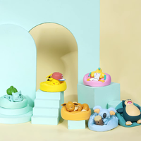 Figurines d'anime en gros pour le divertissement, mignonnes créatures de dessin animé, mini-statues en PVC, décorations de bureau, ensemble de figurines de collection