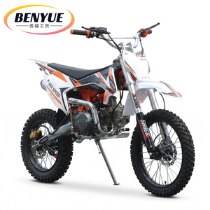 Nueva Motocicleta HOUBANG Naranja de 125CC, 4 Tiempos, a Gasolina, de Alto Rendimiento, para Carretera y Aventura al Aire Libre, con Capacidad de Carga de 100 kg - Product Image 1
