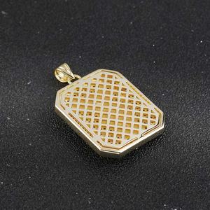 Collier pendentif personnalisé en argent 925 plaqué or avec strass en cristal et logo de marque pour homme, avec zircon comme pierre principale - Product Image 4